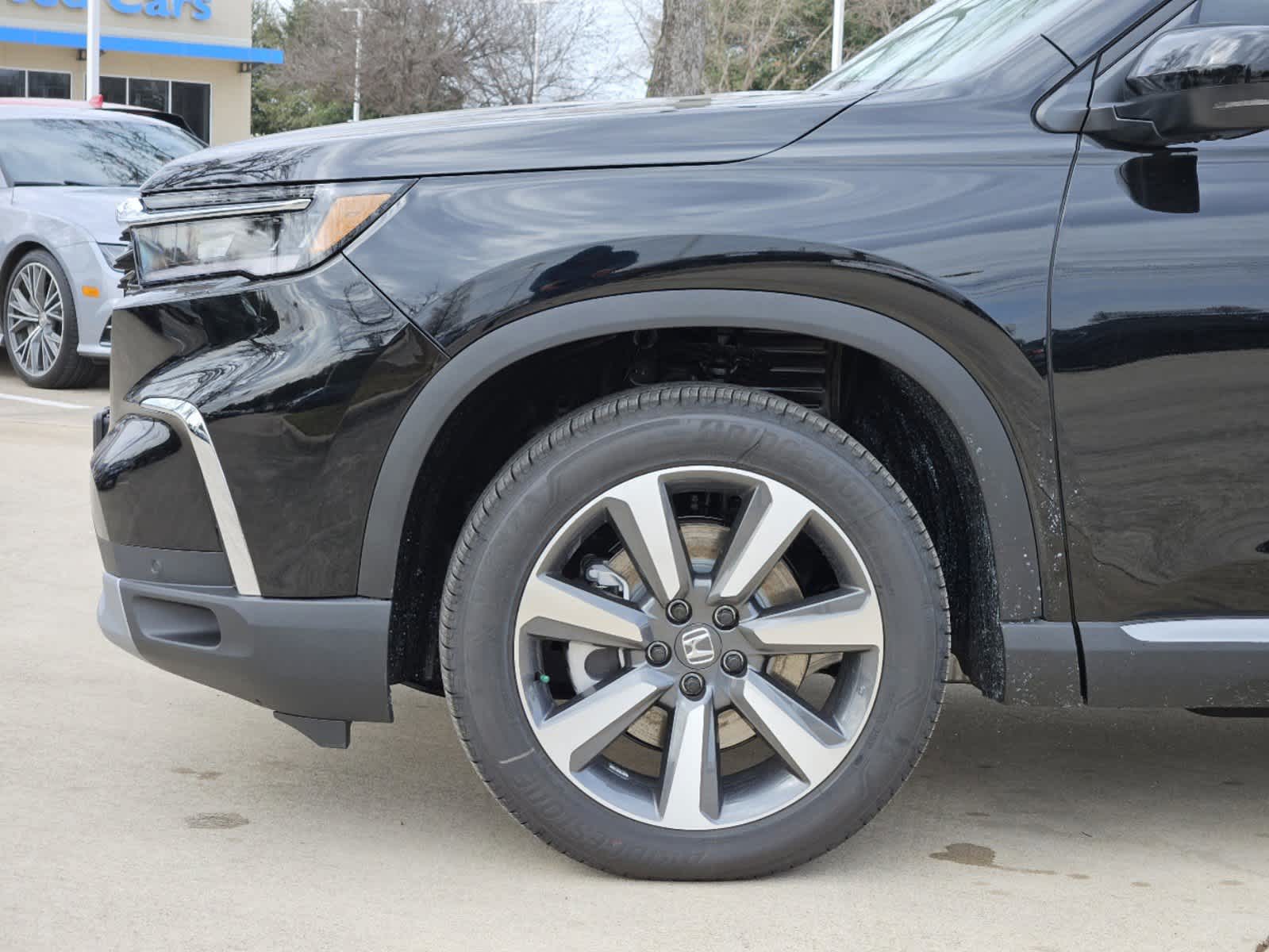 Thumbnail: 2025 Honda Pilot - 8