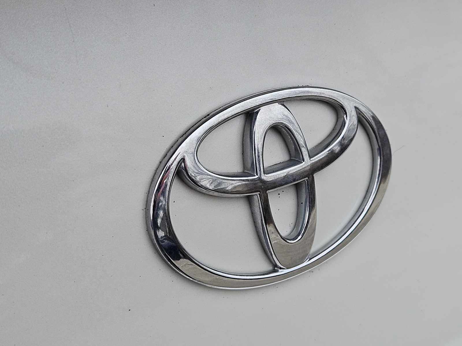 Thumbnail: 2002 Toyota Camry Solara - 12