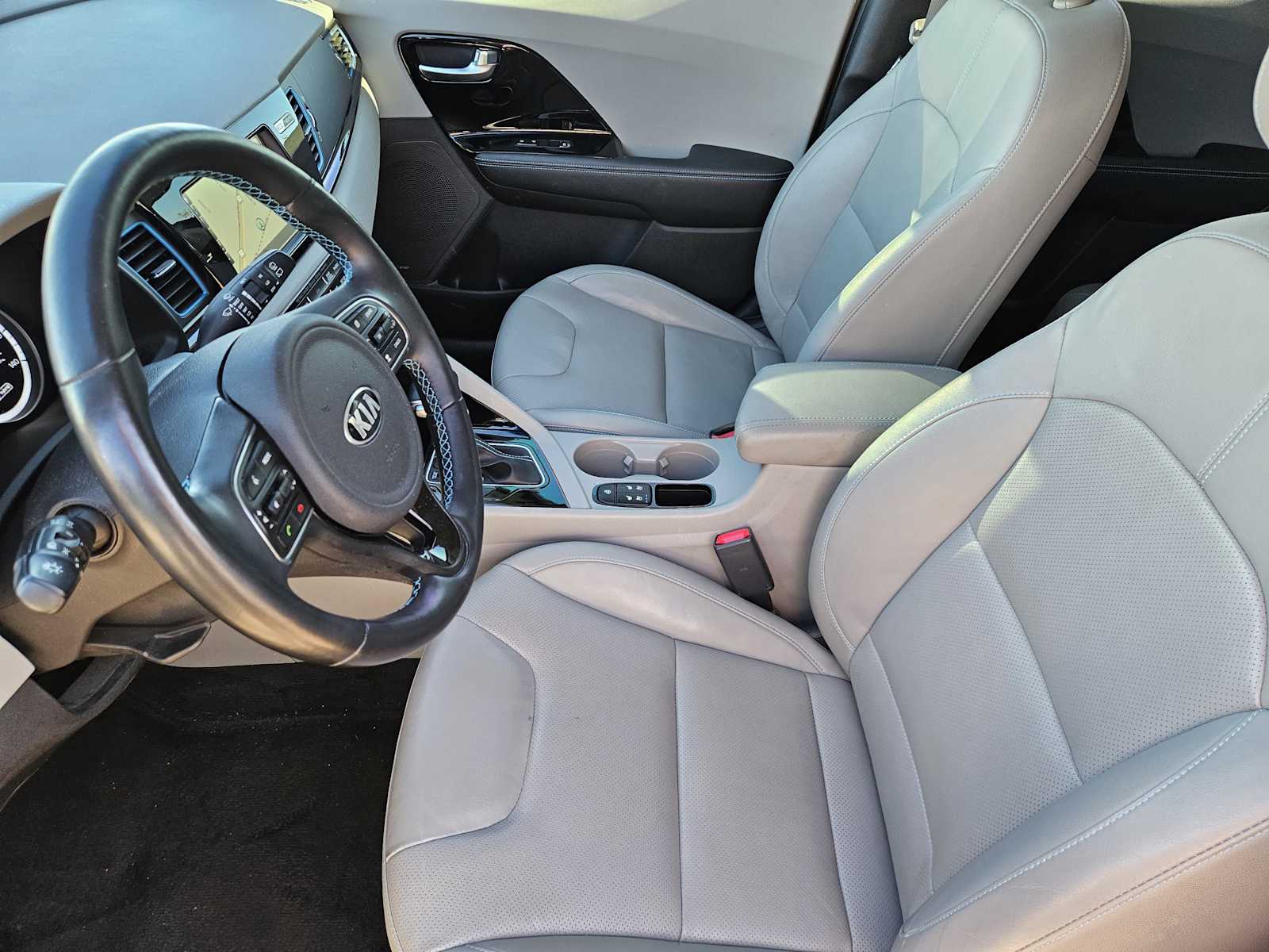 Thumbnail: 2018 Kia Niro - 12