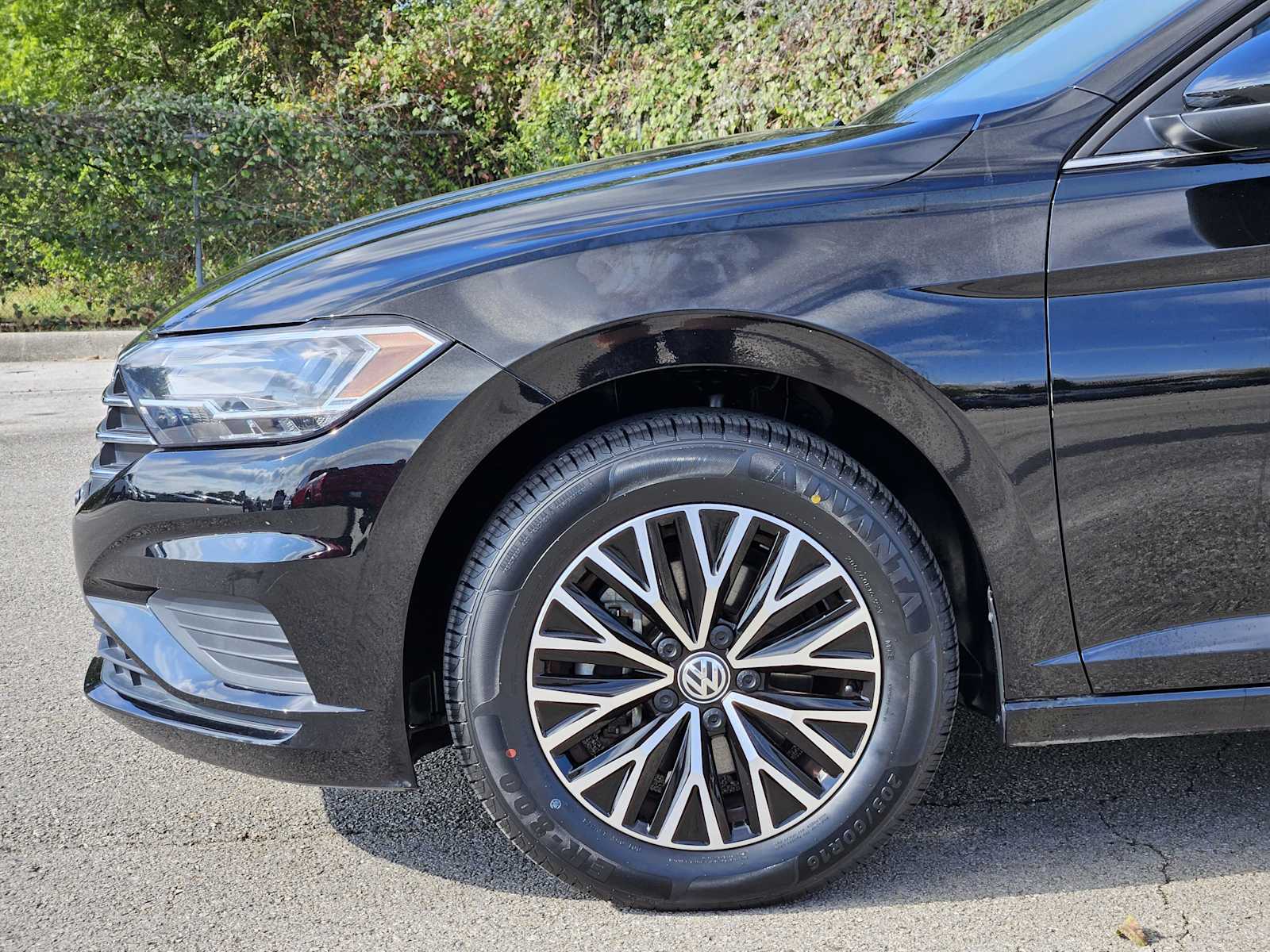 Thumbnail: 2021 Volkswagen Jetta - 8