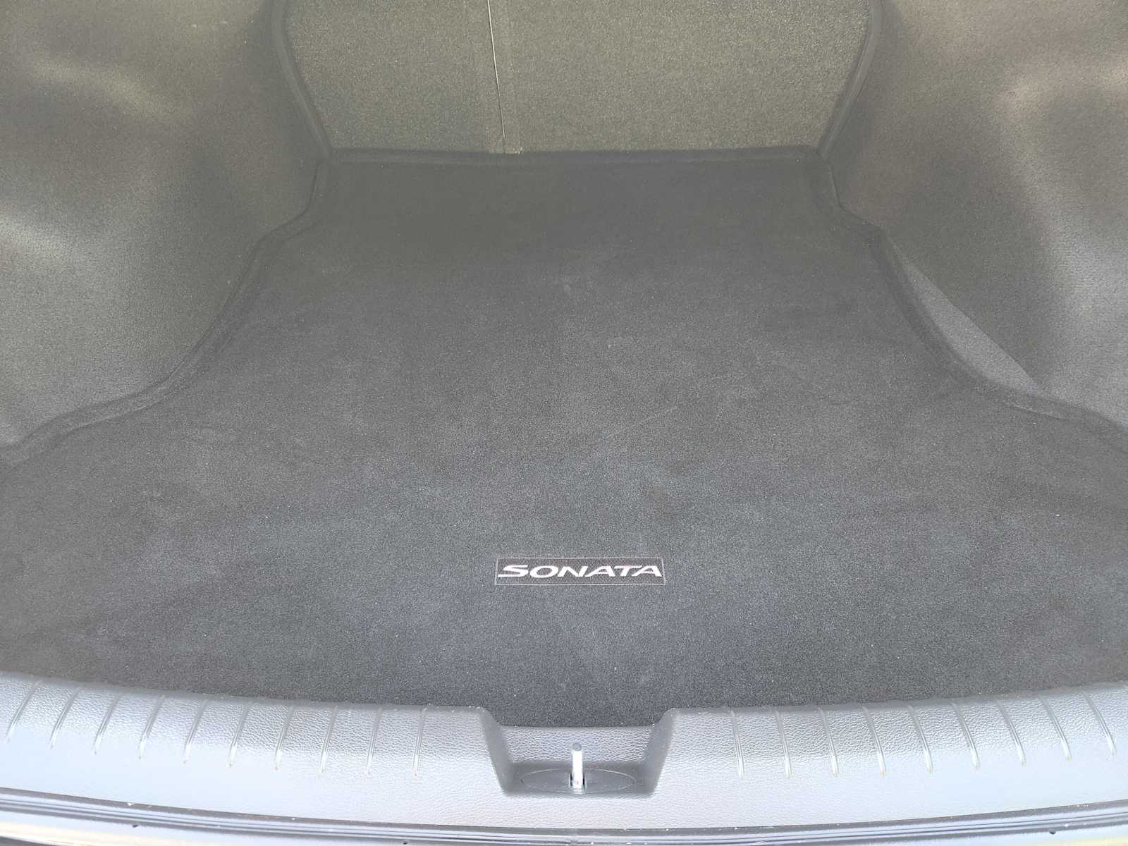 Thumbnail: 2015 Hyundai Sonata - 33