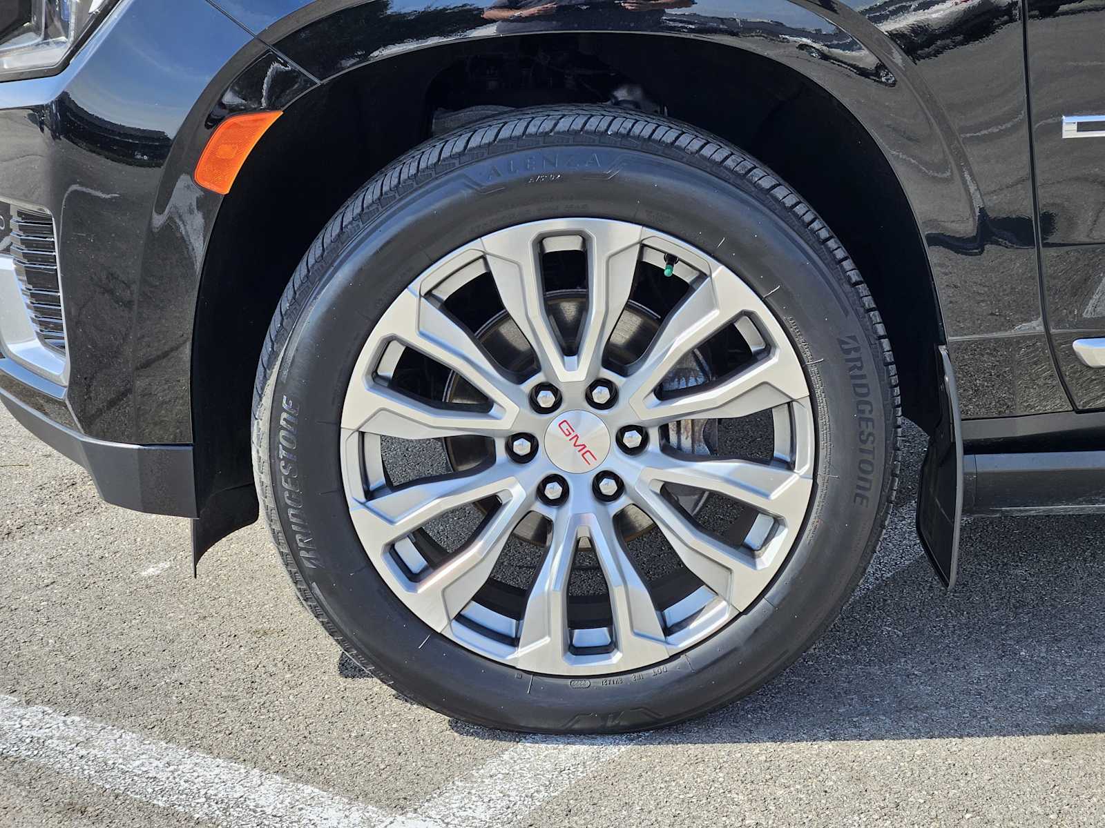 Thumbnail: 2022 GMC Yukon - 9