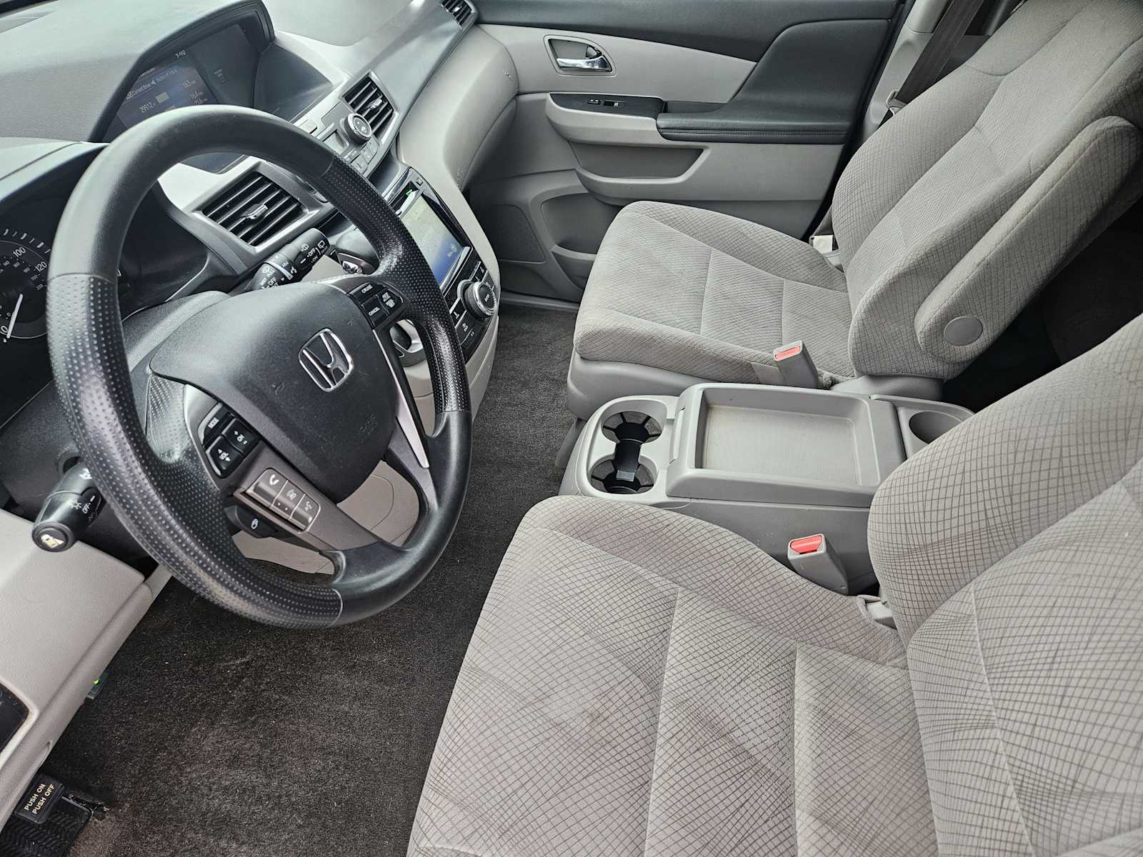 Thumbnail: 2014 Honda Odyssey - 13