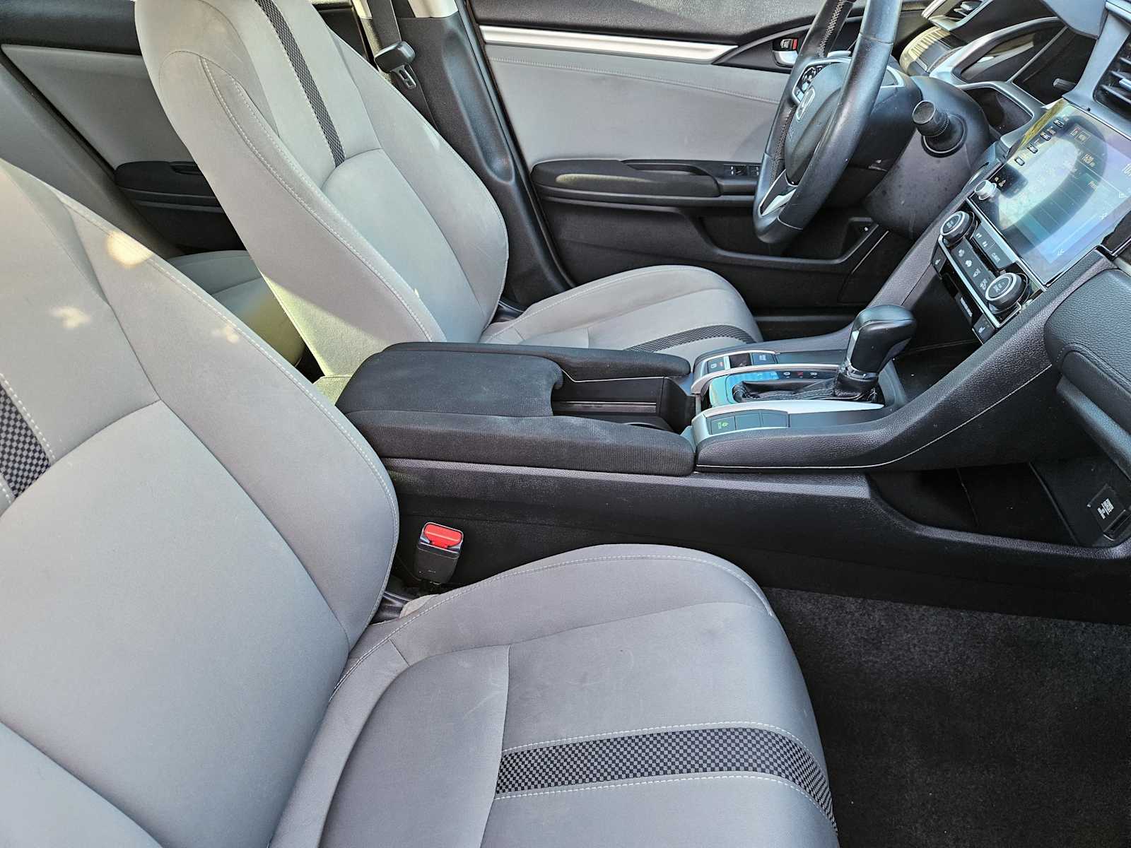 Thumbnail: 2020 Honda Civic - 13