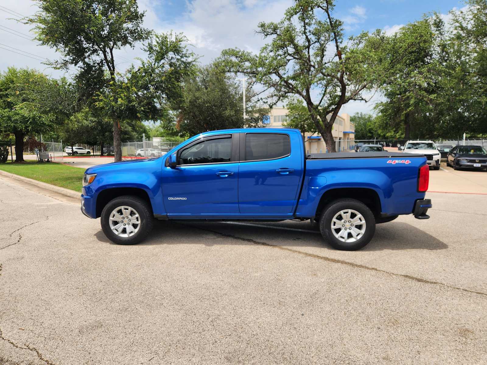 Thumbnail: 2018 Chevrolet Colorado - 4