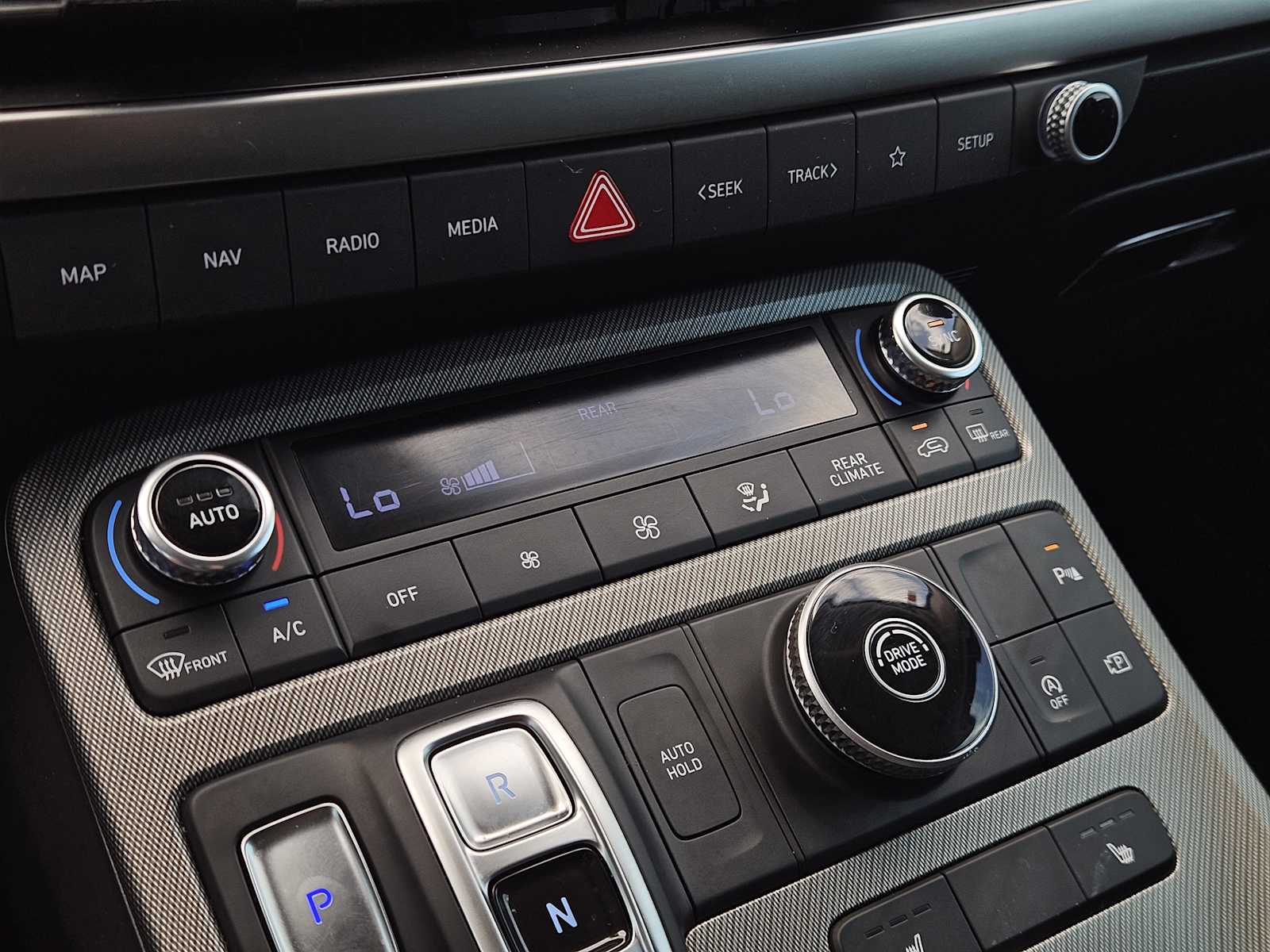 Thumbnail: 2024 Hyundai Palisade - 18