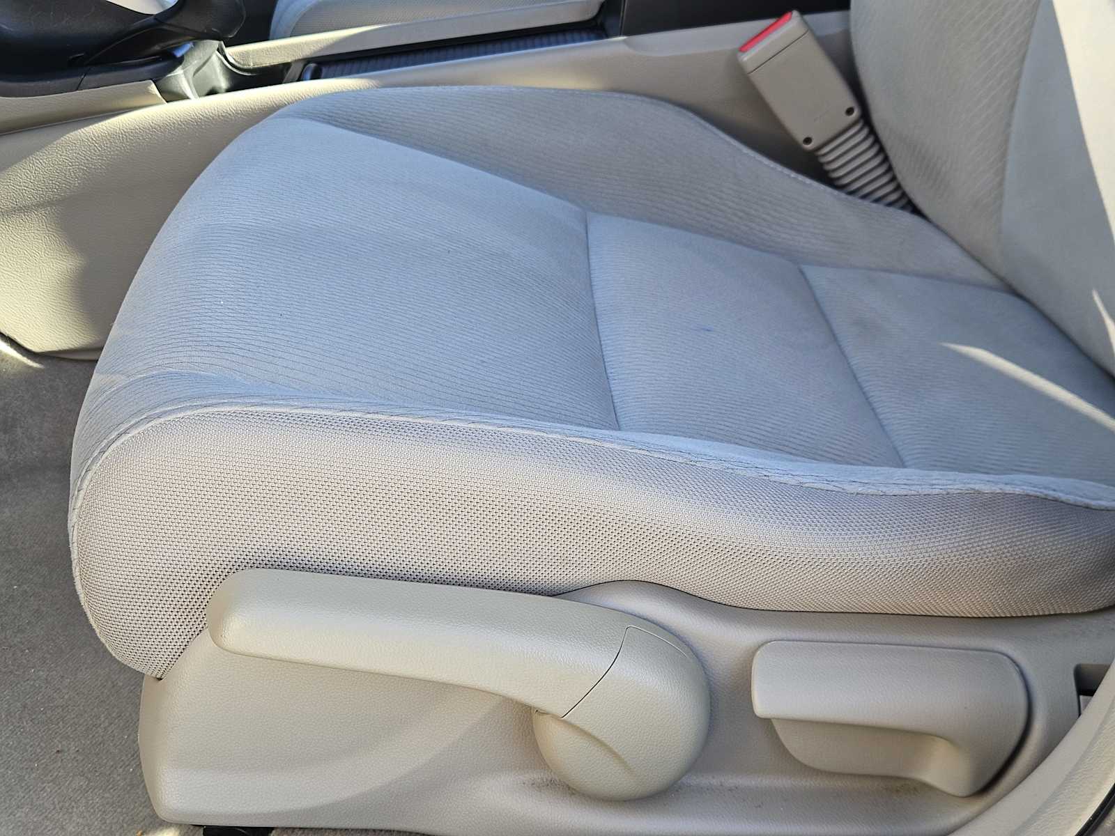 Thumbnail: 2010 Honda Civic - 22