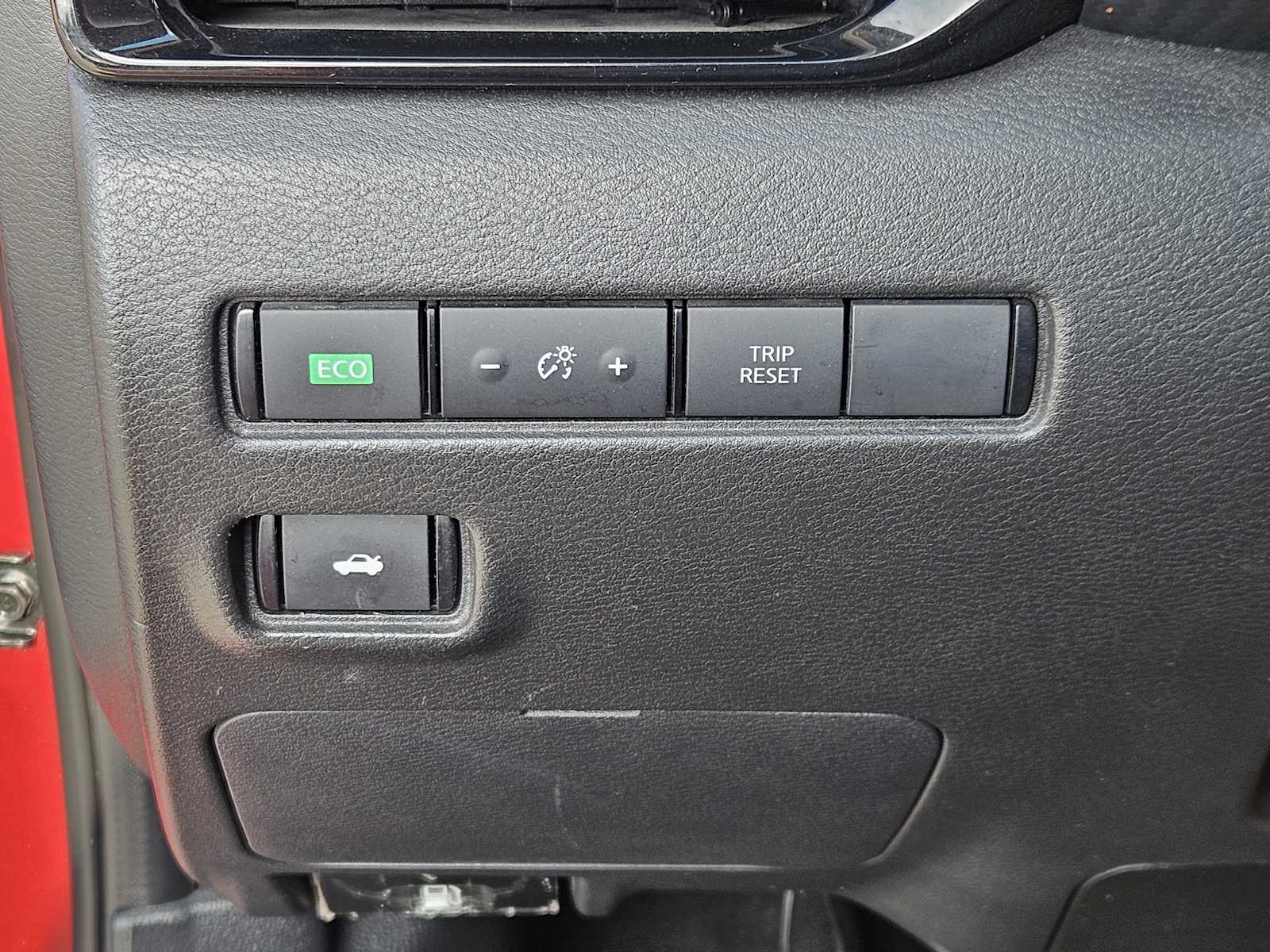 Thumbnail: 2021 Nissan Sentra - 21