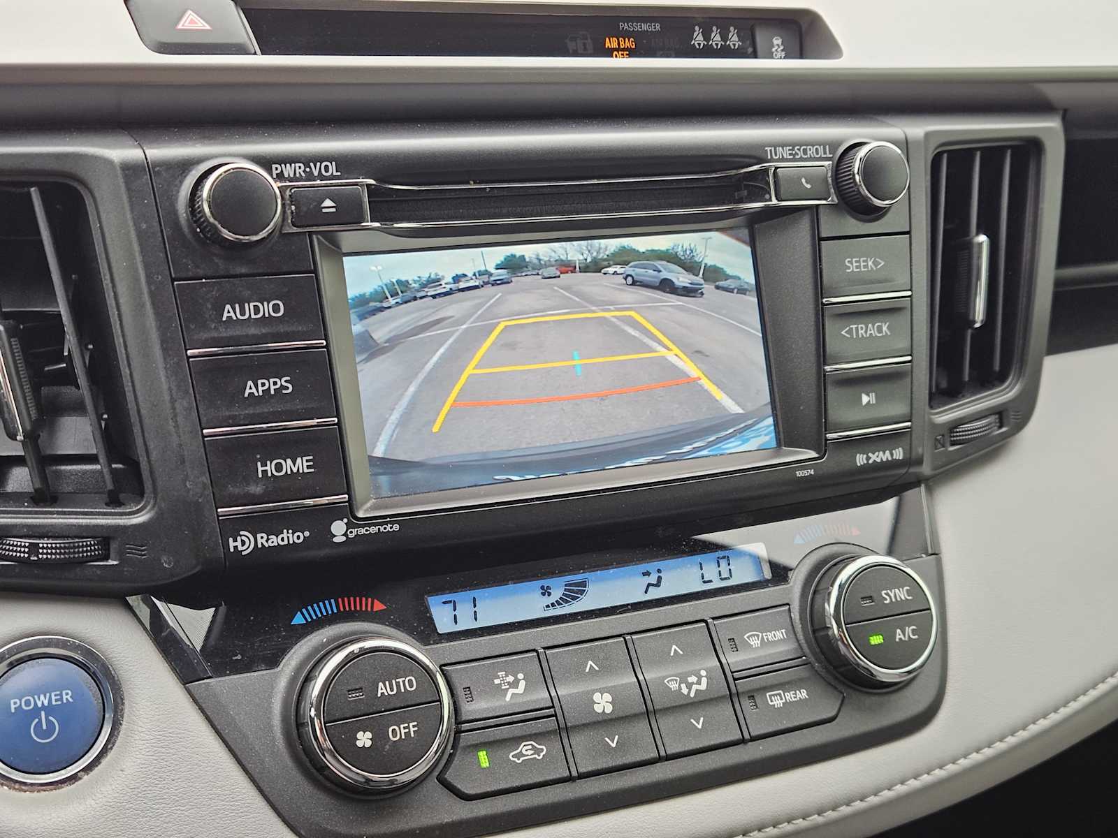 Thumbnail: 2017 Toyota RAV4 - 18