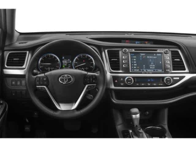 Thumbnail: 2019 Toyota Highlander - 10