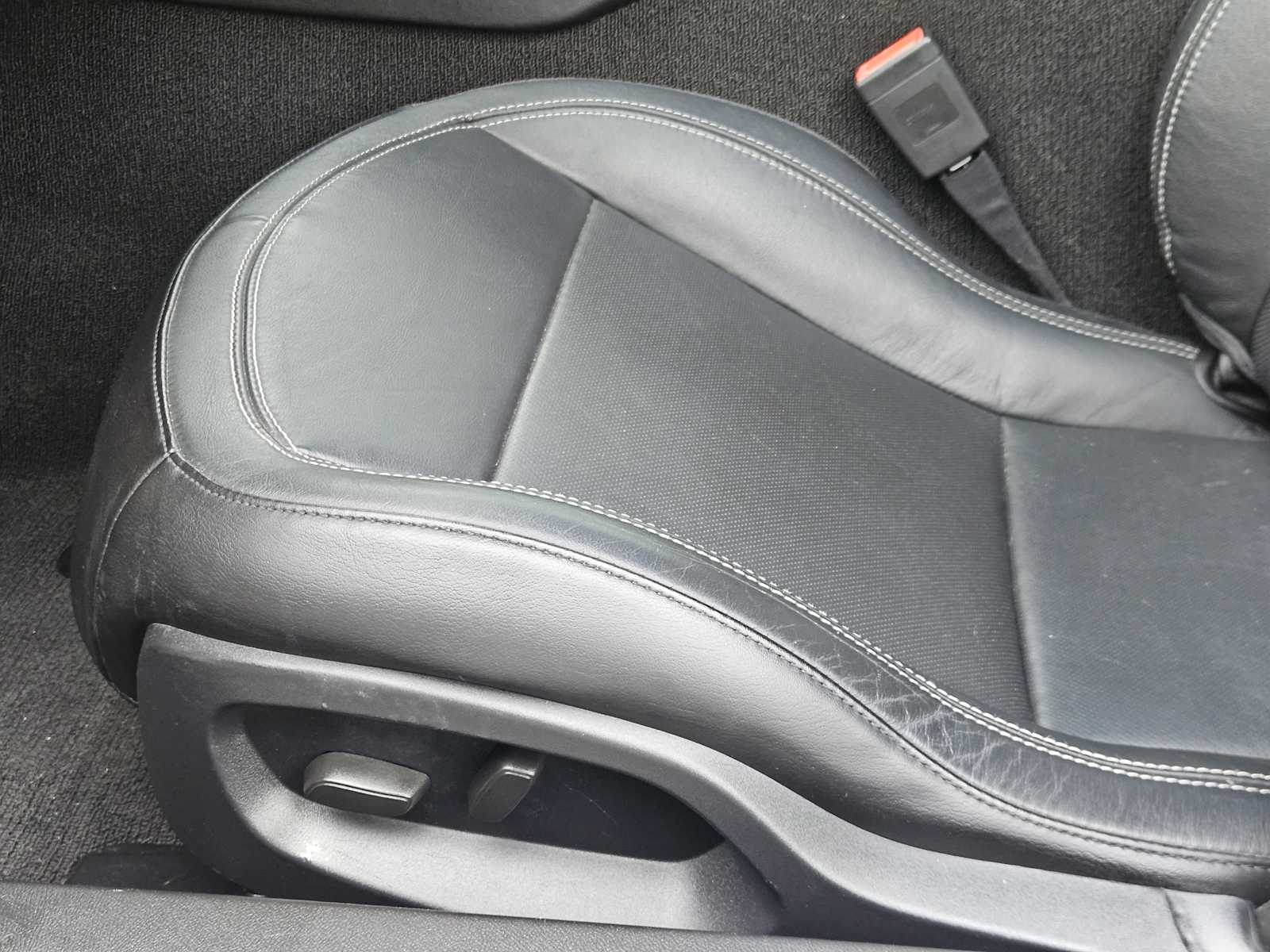 Thumbnail: 2016 Chevrolet Corvette - 23