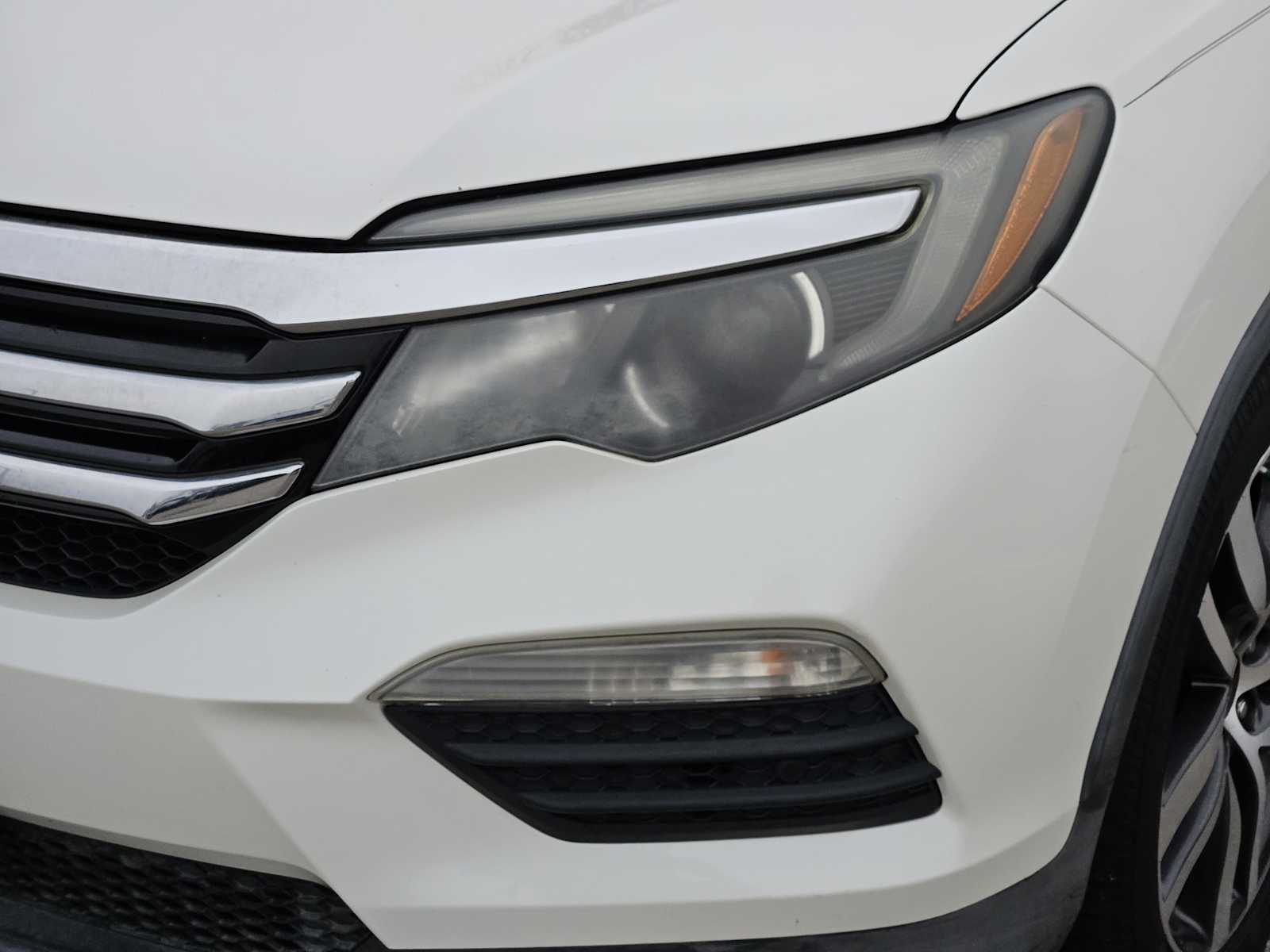 Thumbnail: 2017 Honda Pilot - 7