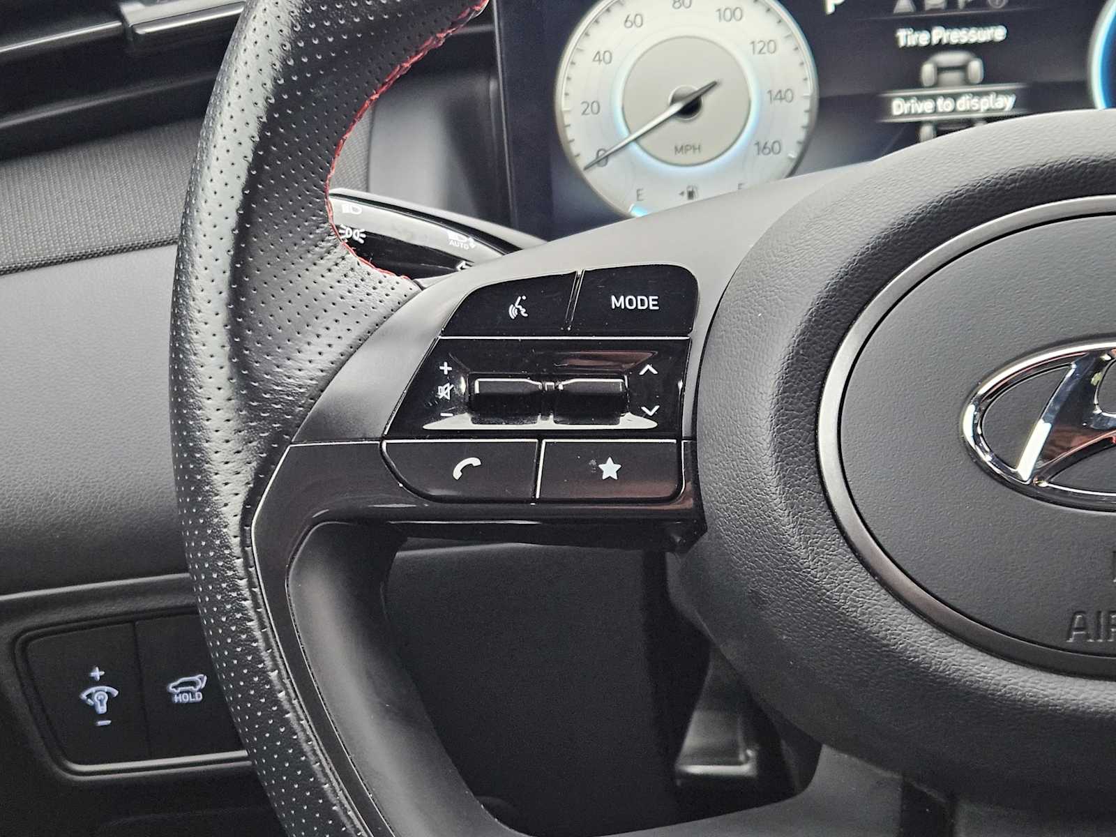 Thumbnail: 2023 Hyundai Tucson - 26