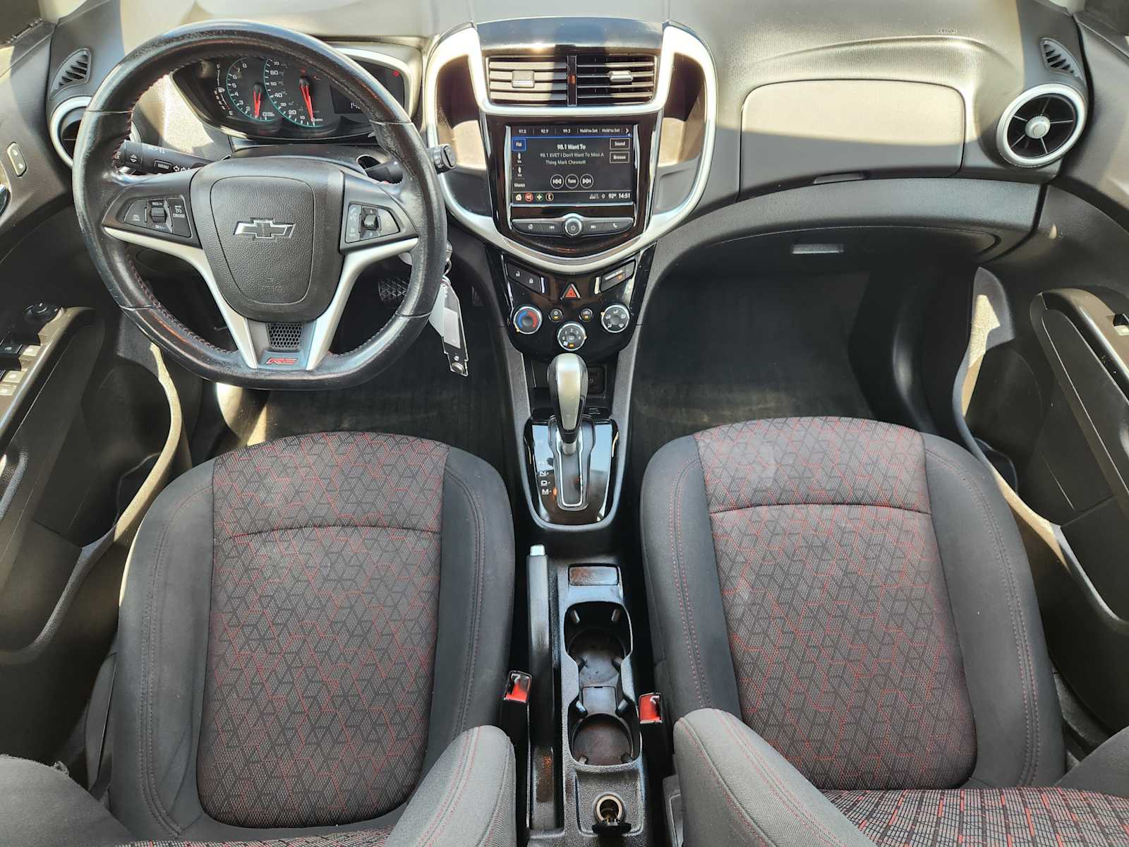 Thumbnail: 2018 Chevrolet Sonic - 24