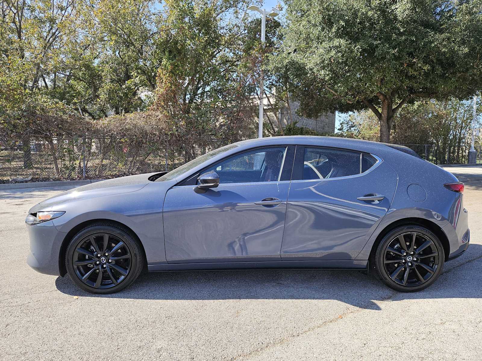 Thumbnail: 2023 Mazda Mazda3 - 4