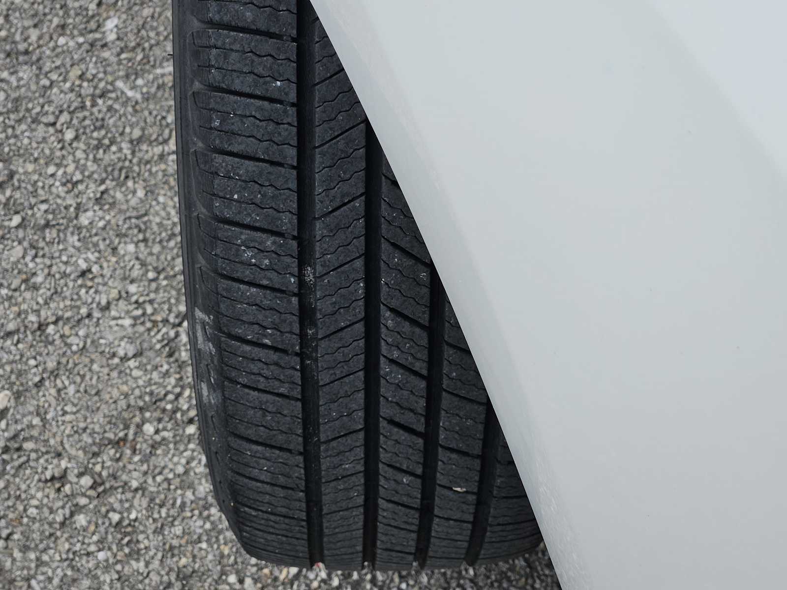 Thumbnail: 2014 Toyota Corolla - 10