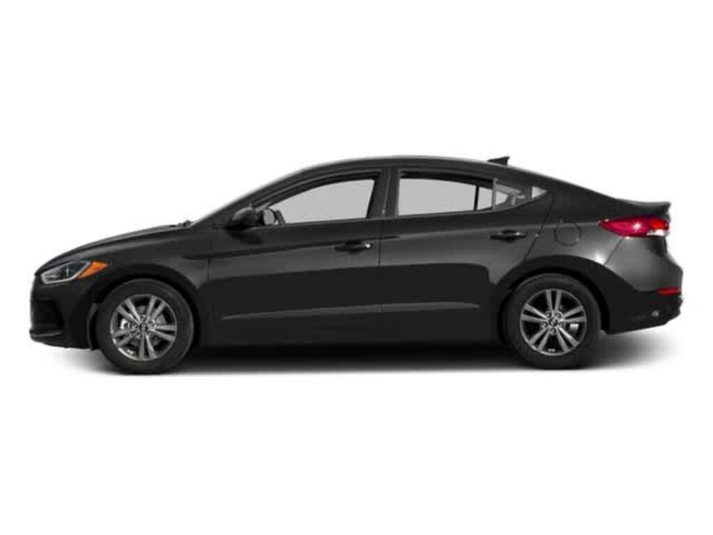 Used 2017 Hyundai Elantra SE Sedan