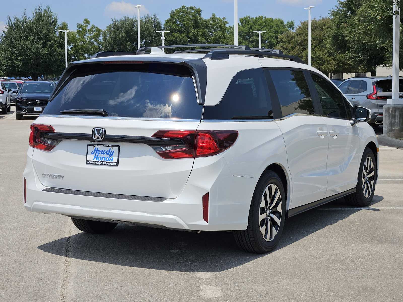 Thumbnail: 2025 Honda Odyssey - 4