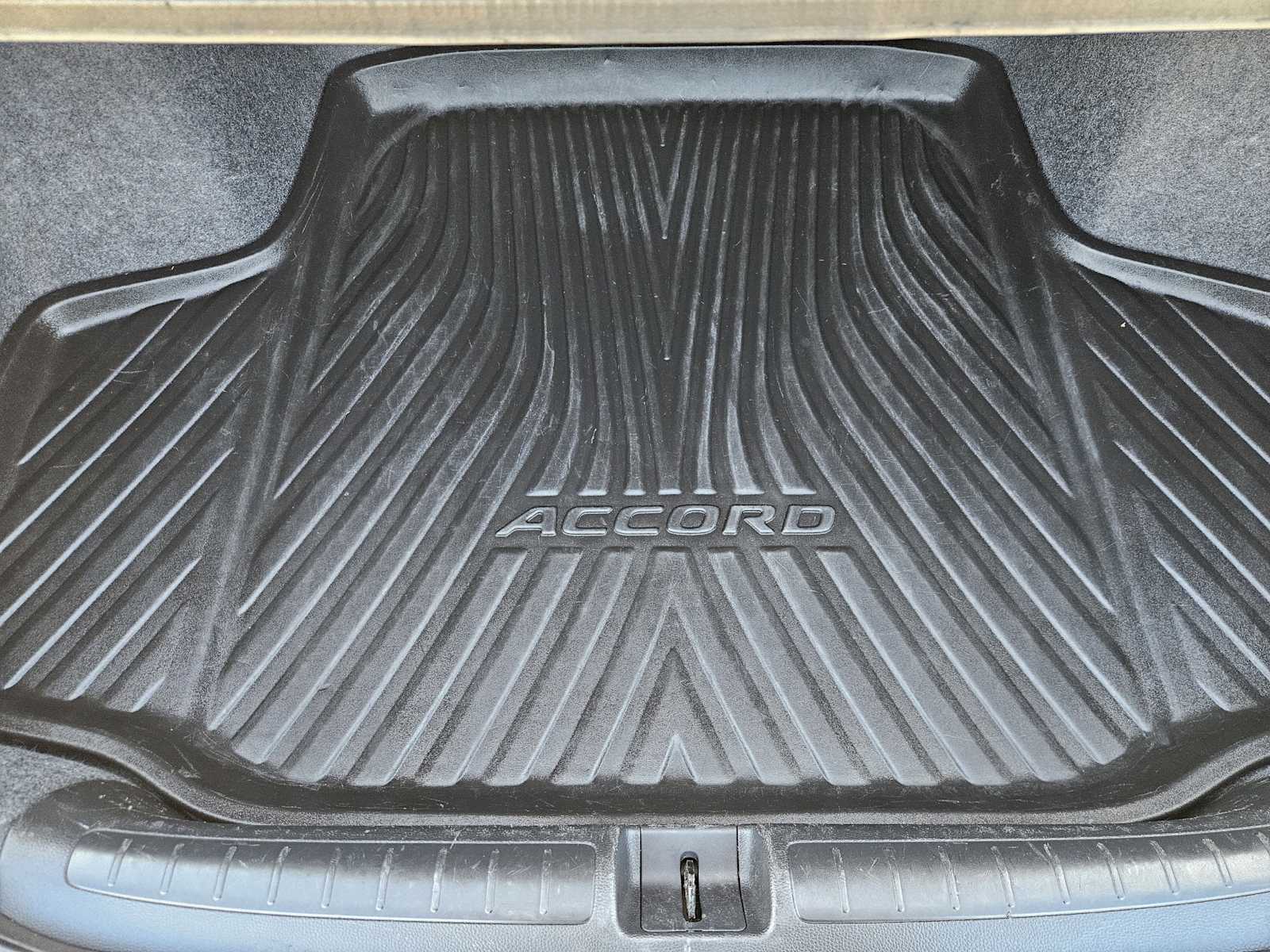 Thumbnail: 2019 Honda Accord - 30