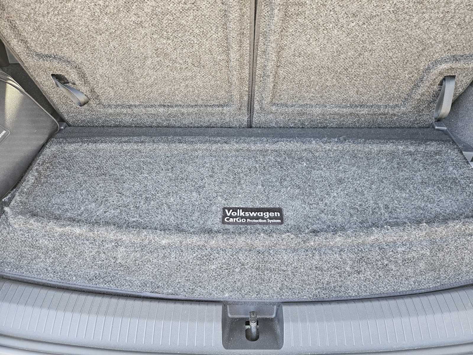 Thumbnail: 2023 Volkswagen Tiguan - 33