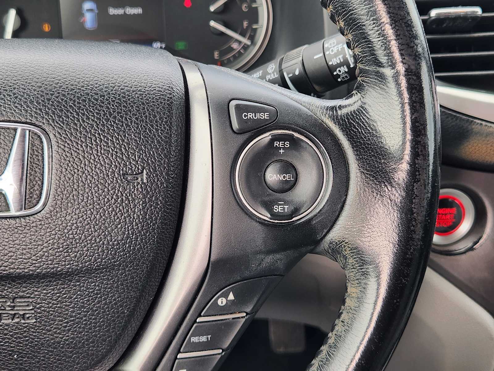 Thumbnail: 2016 Honda Pilot - 29