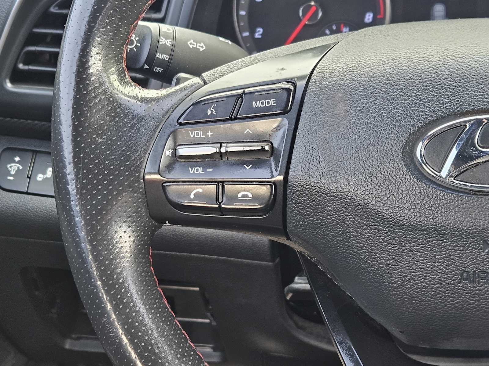 Thumbnail: 2019 Hyundai Elantra - 27