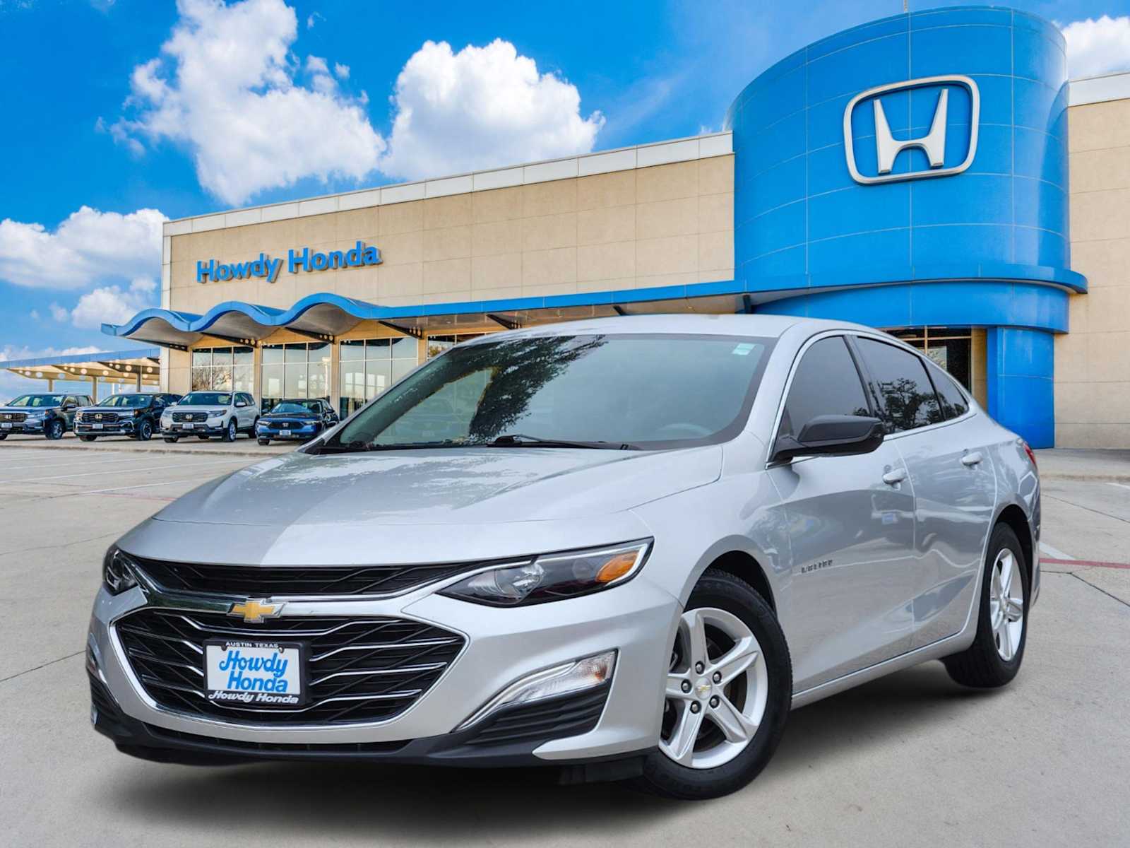 Thumbnail: 2021 Chevrolet Malibu - 1
