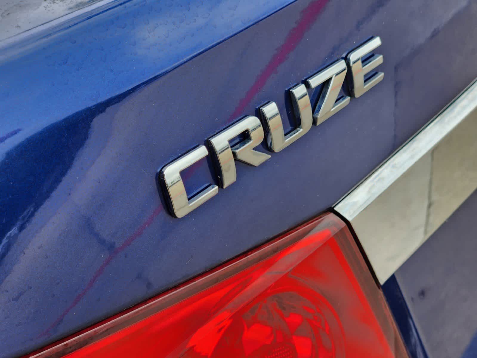 2012 Chevrolet Cruze LT 13
