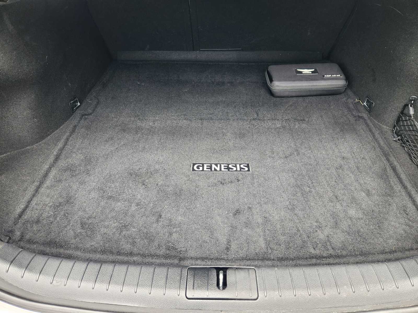 Thumbnail: 2019 Genesis G70 - 33