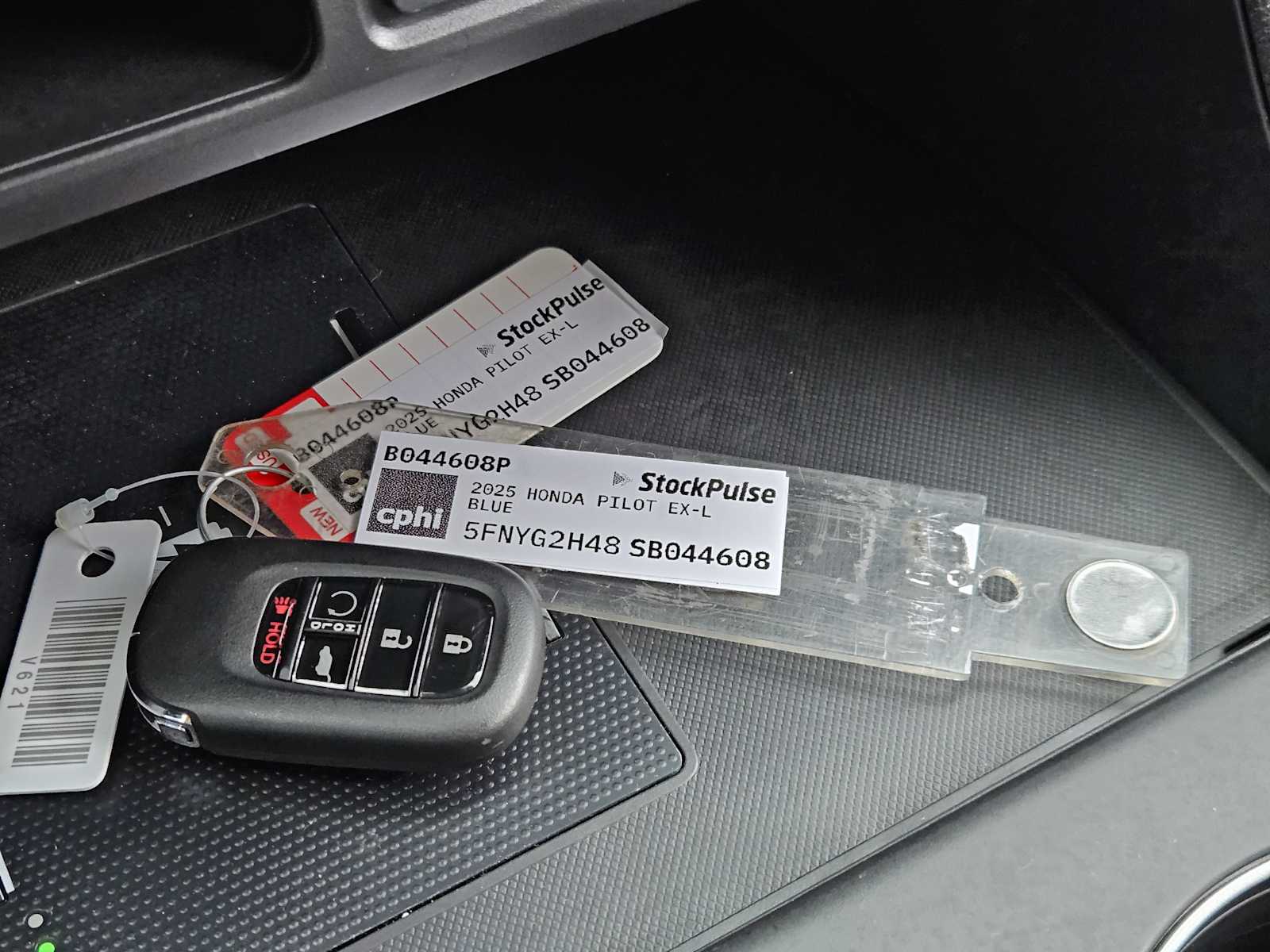 Thumbnail: 2025 Honda Pilot - 32