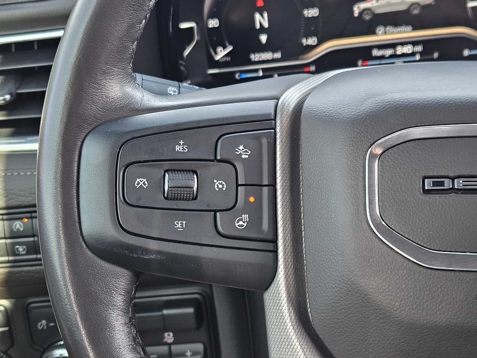 Thumbnail: 2022 GMC Yukon - 28