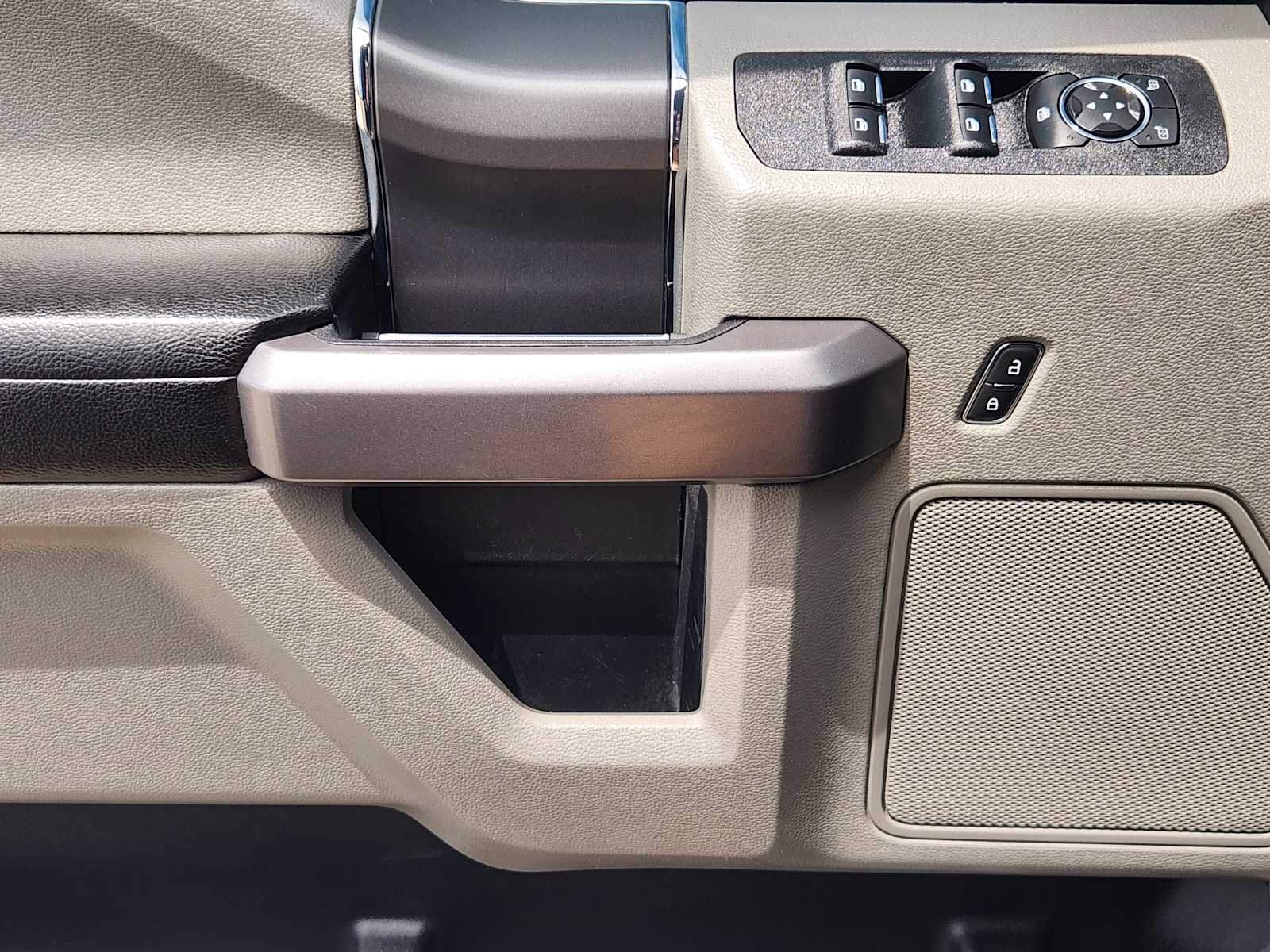 Thumbnail: 2019 Ford F-150 - 22