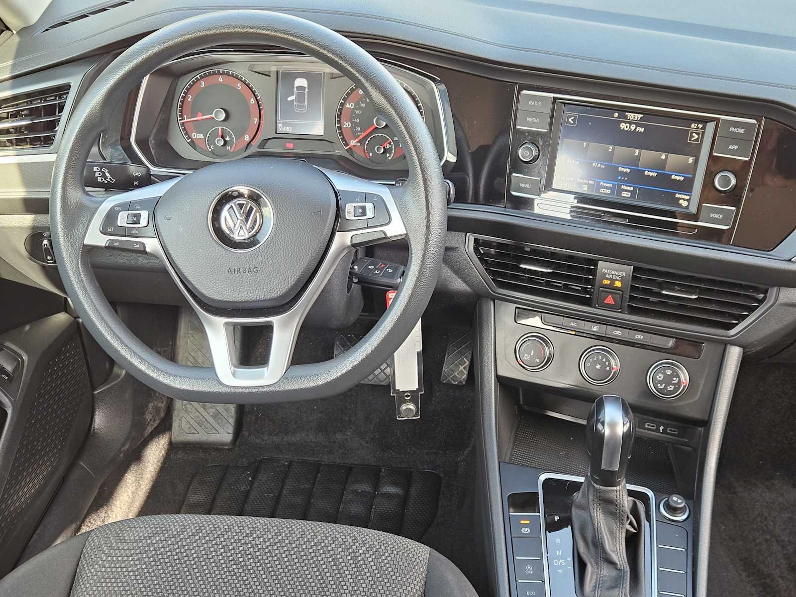 Thumbnail: 2021 Volkswagen Jetta - 23