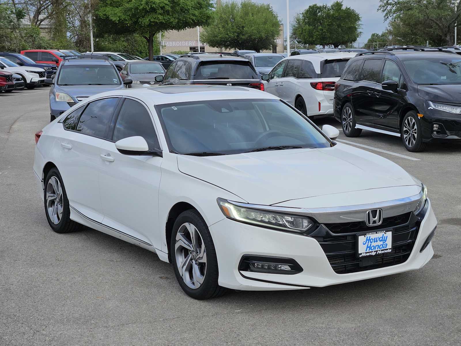 Thumbnail: 2020 Honda Accord - 3