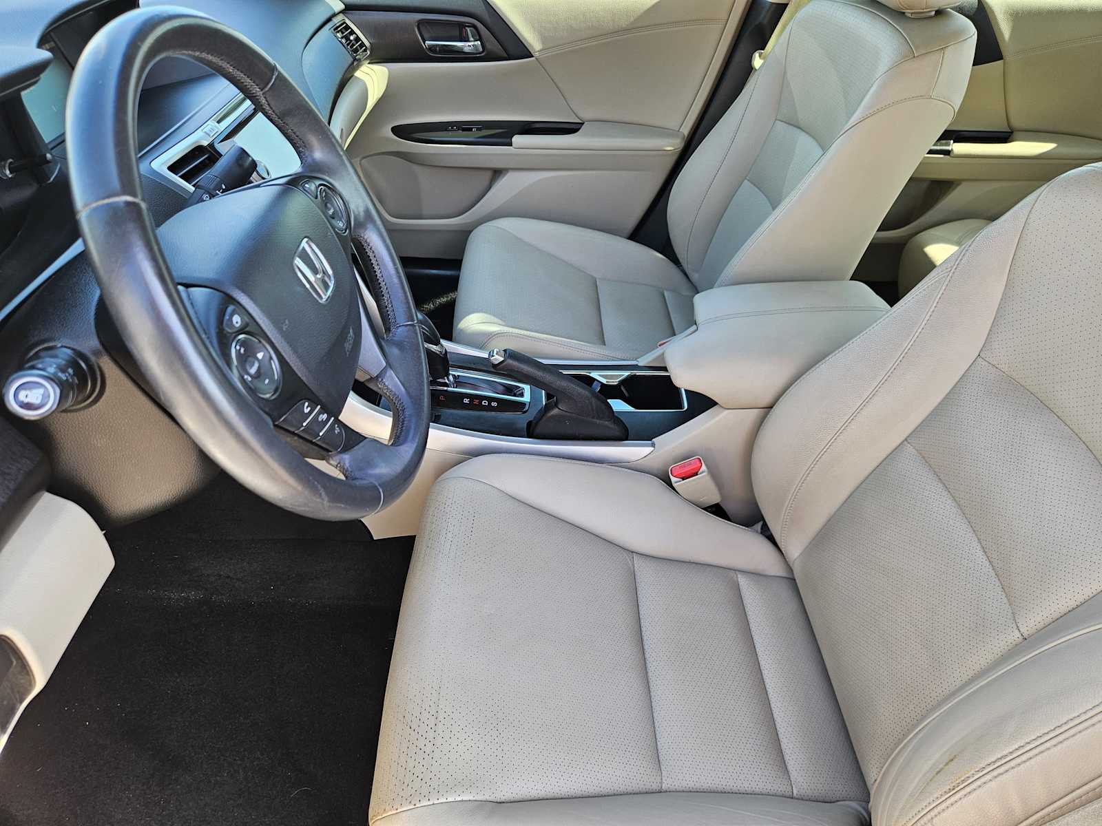 Thumbnail: 2013 Honda Accord - 13