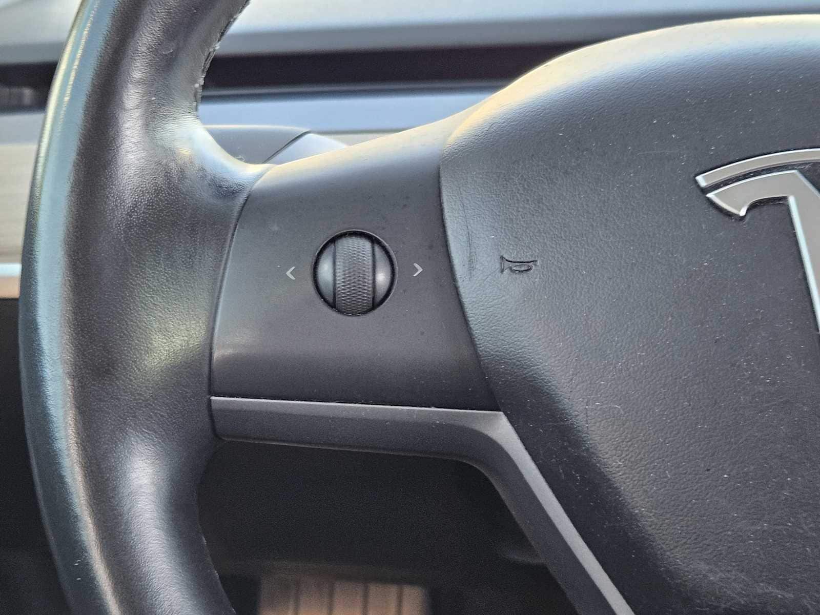 Thumbnail: 2018 Tesla Model 3 - 25