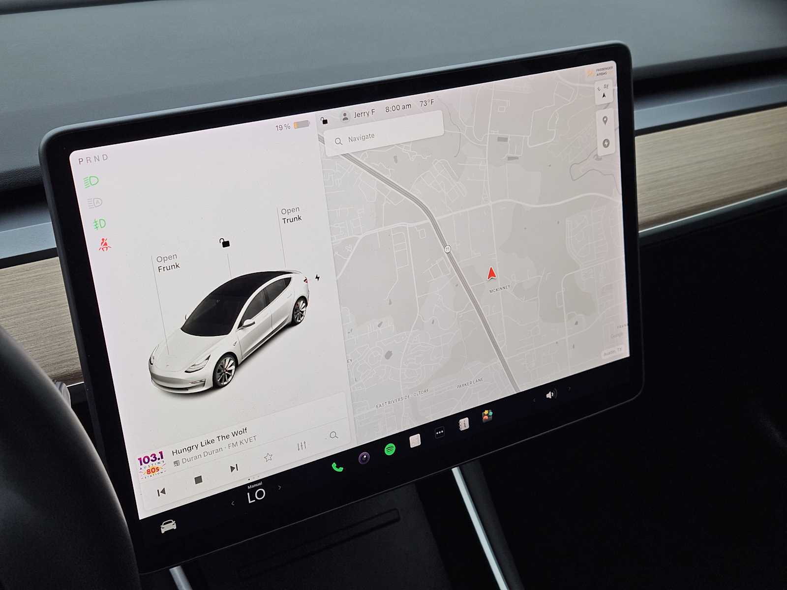 Thumbnail: 2019 Tesla Model 3 - 16