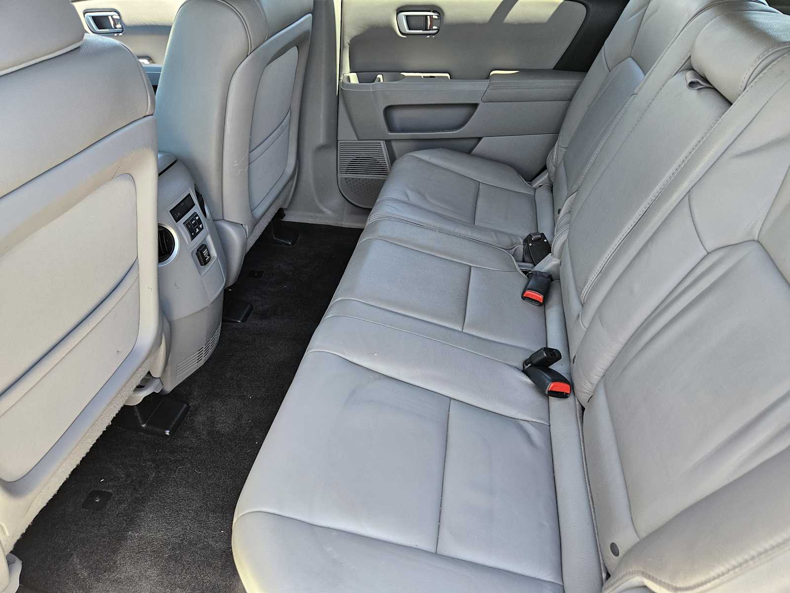 Thumbnail: 2012 Honda Pilot - 30