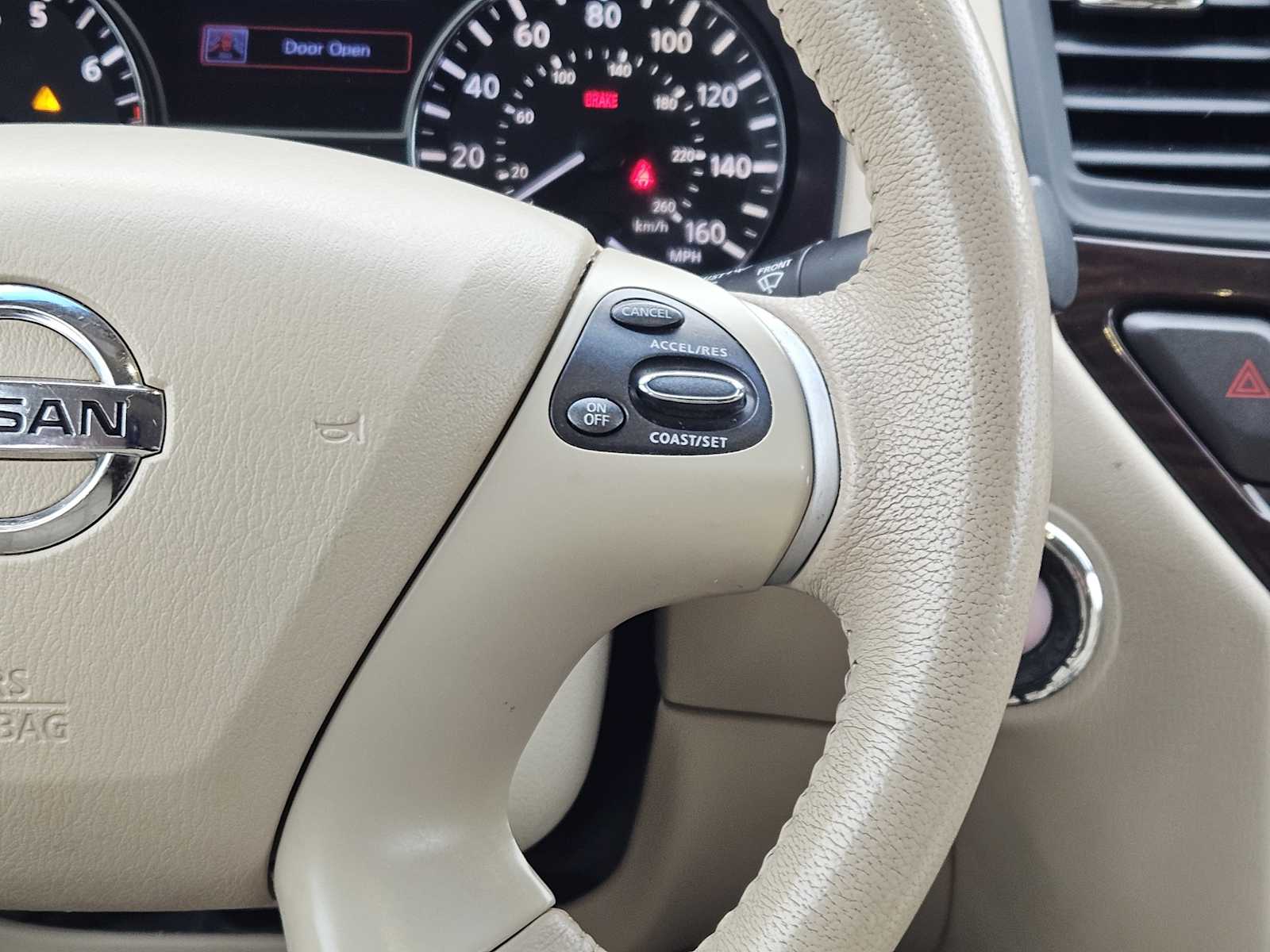 Thumbnail: 2014 Nissan Pathfinder - 28