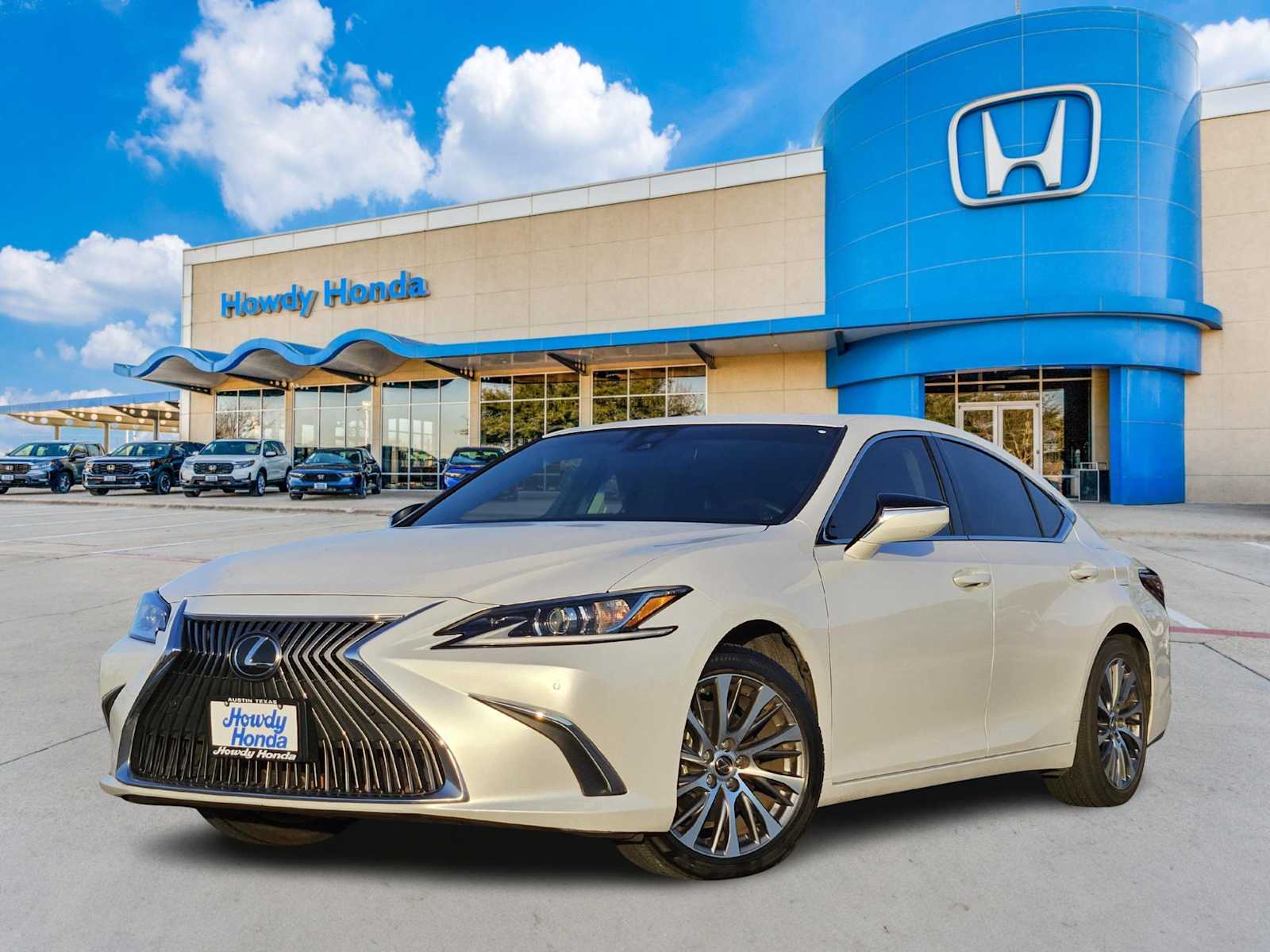 2021 Lexus ES  -
                  Austin, TX