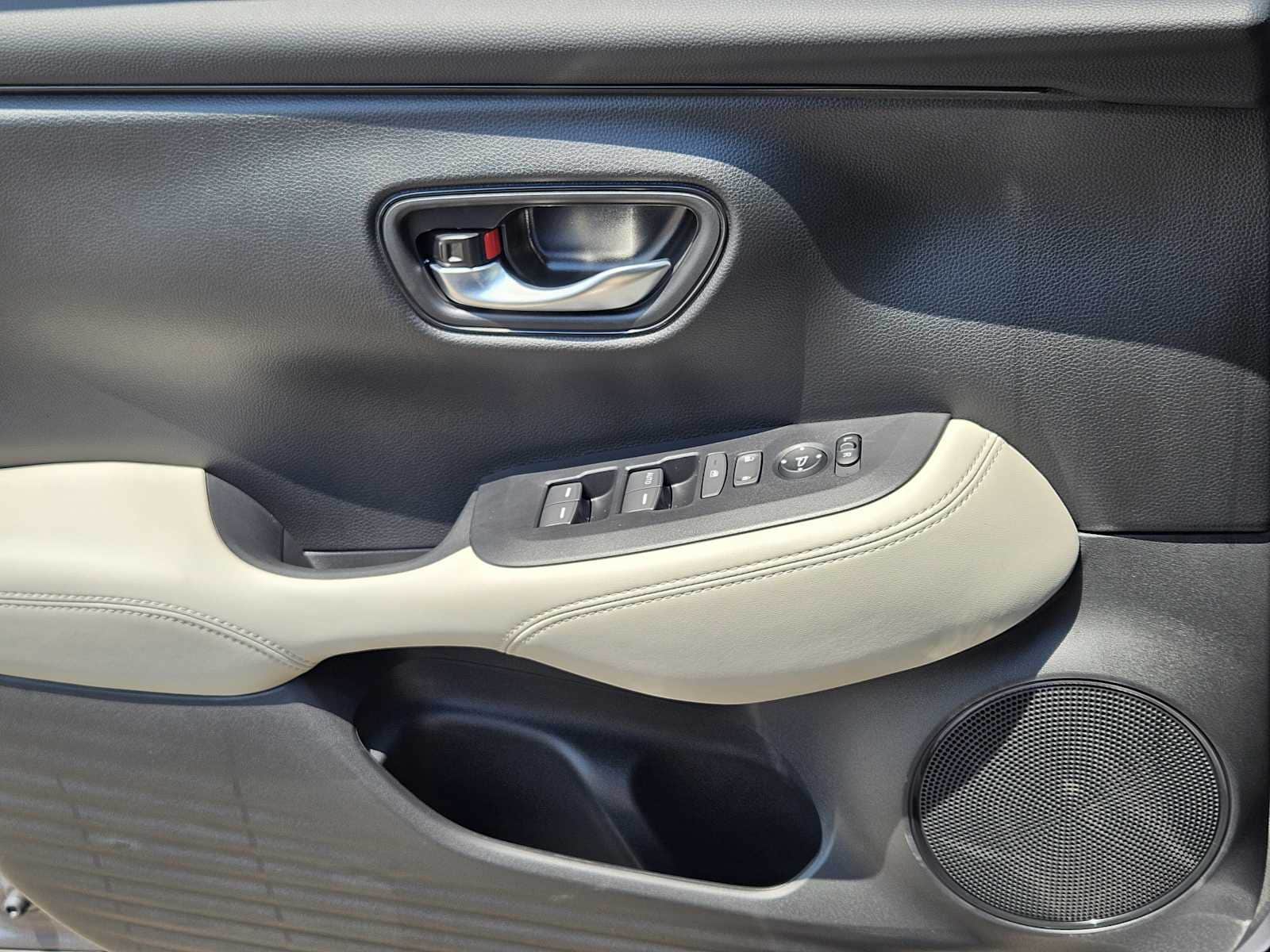 Thumbnail: 2026 Honda HR-V - 18