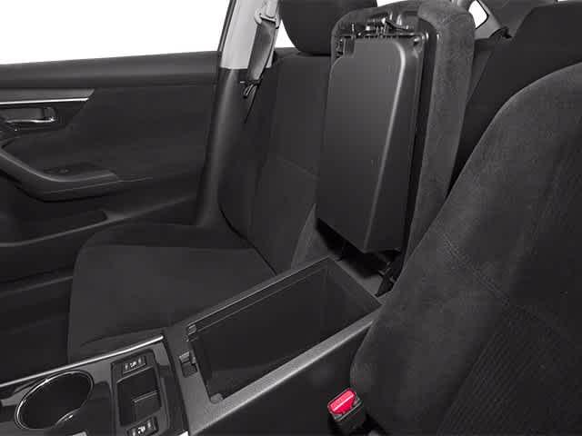 Thumbnail: 2014 Nissan Altima - 20