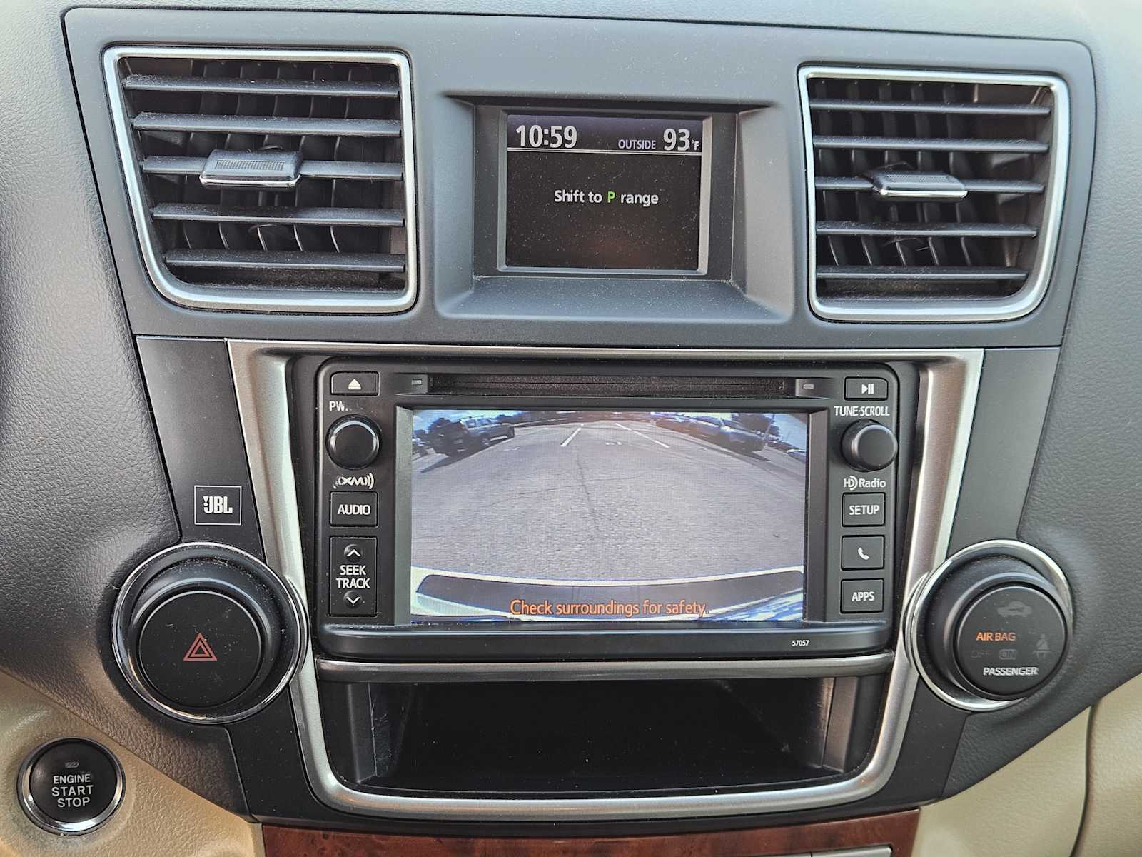 Thumbnail: 2013 Toyota Highlander - 17