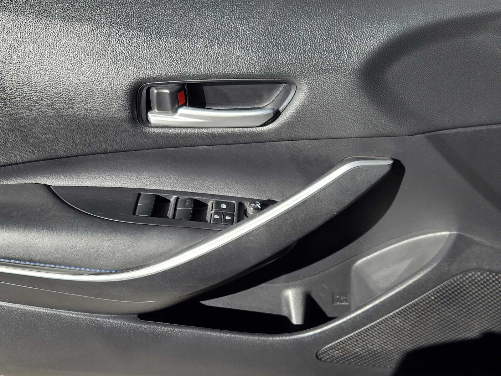 Thumbnail: 2022 Toyota Corolla - 21