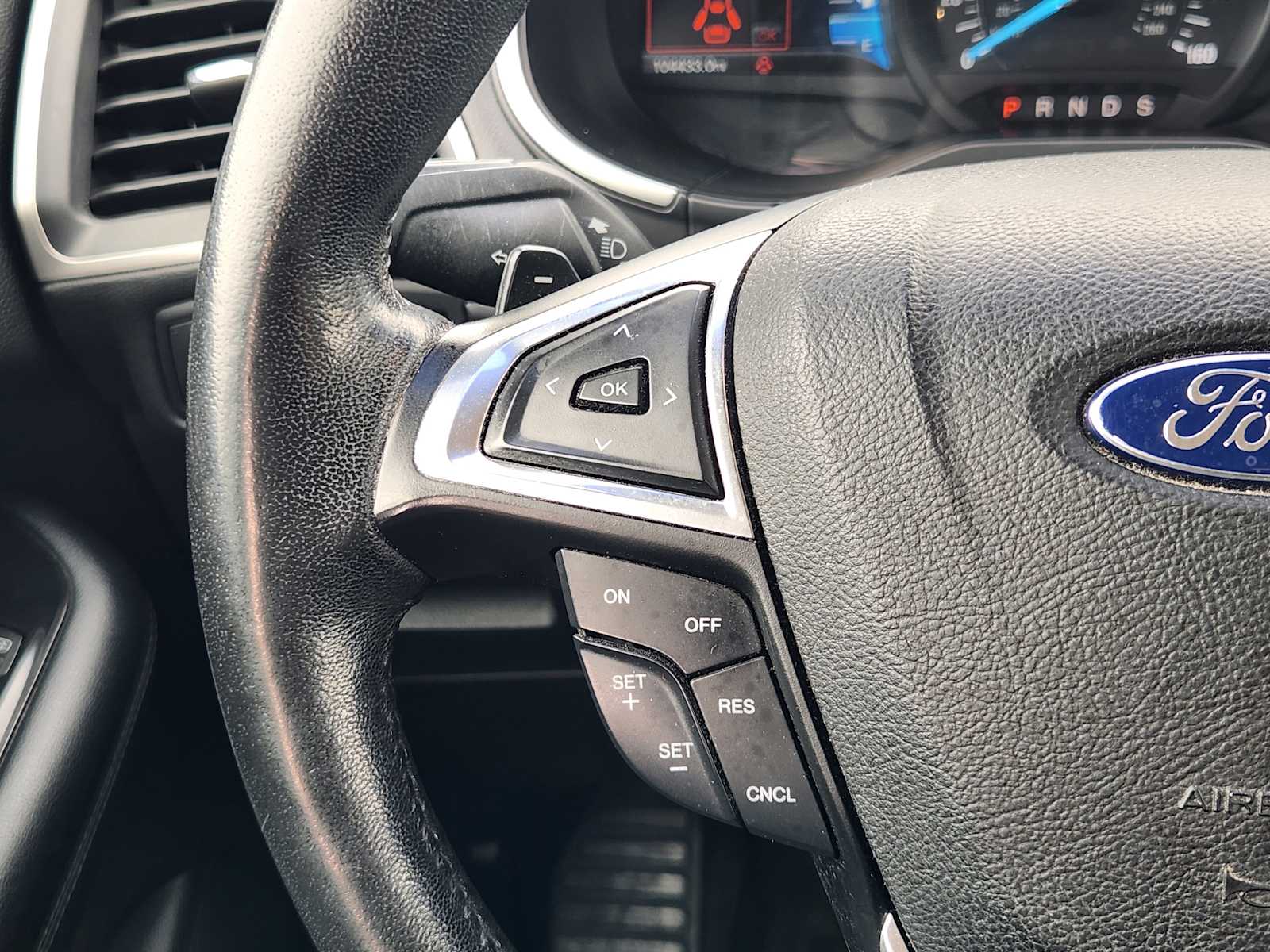 Thumbnail: 2016 Ford Edge - 27