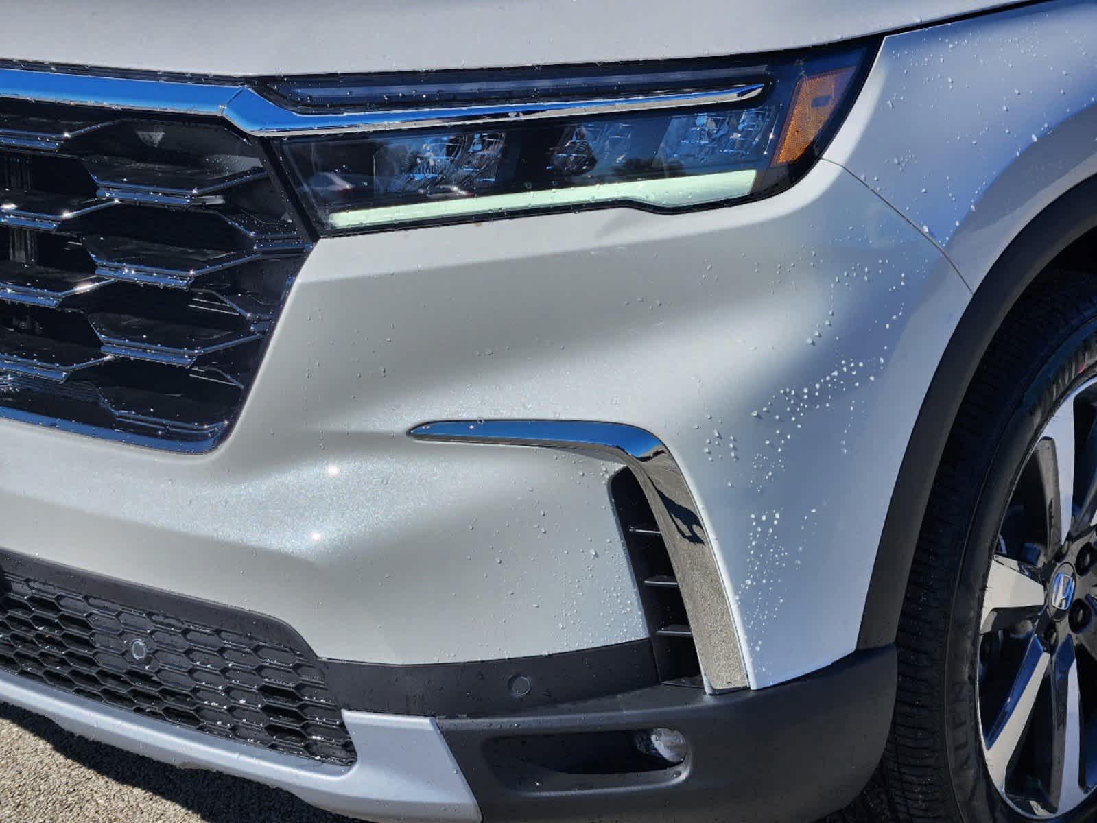 Thumbnail: 2025 Honda Pilot - 8