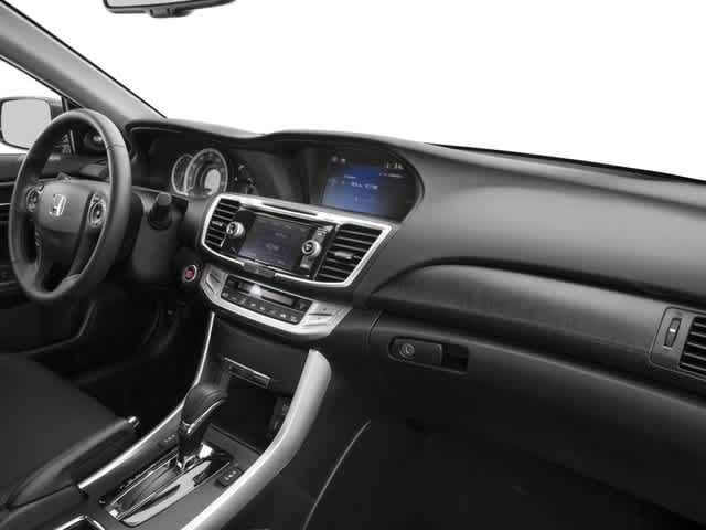 Thumbnail: 2015 Honda Accord - 18