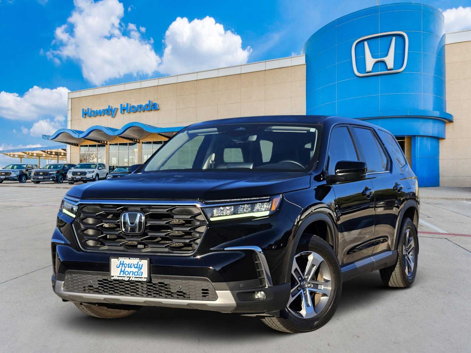 Thumbnail: 2023 Honda Pilot - 1