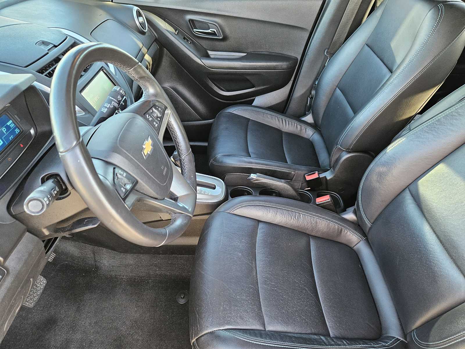 Thumbnail: 2015 Chevrolet Trax - 12