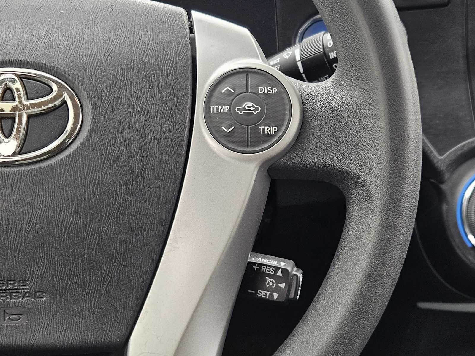 Thumbnail: 2012 Toyota Prius c - 27